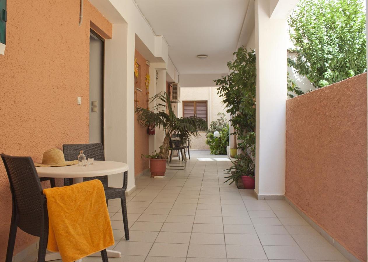 Vaso Apartments Platanés Exterior photo